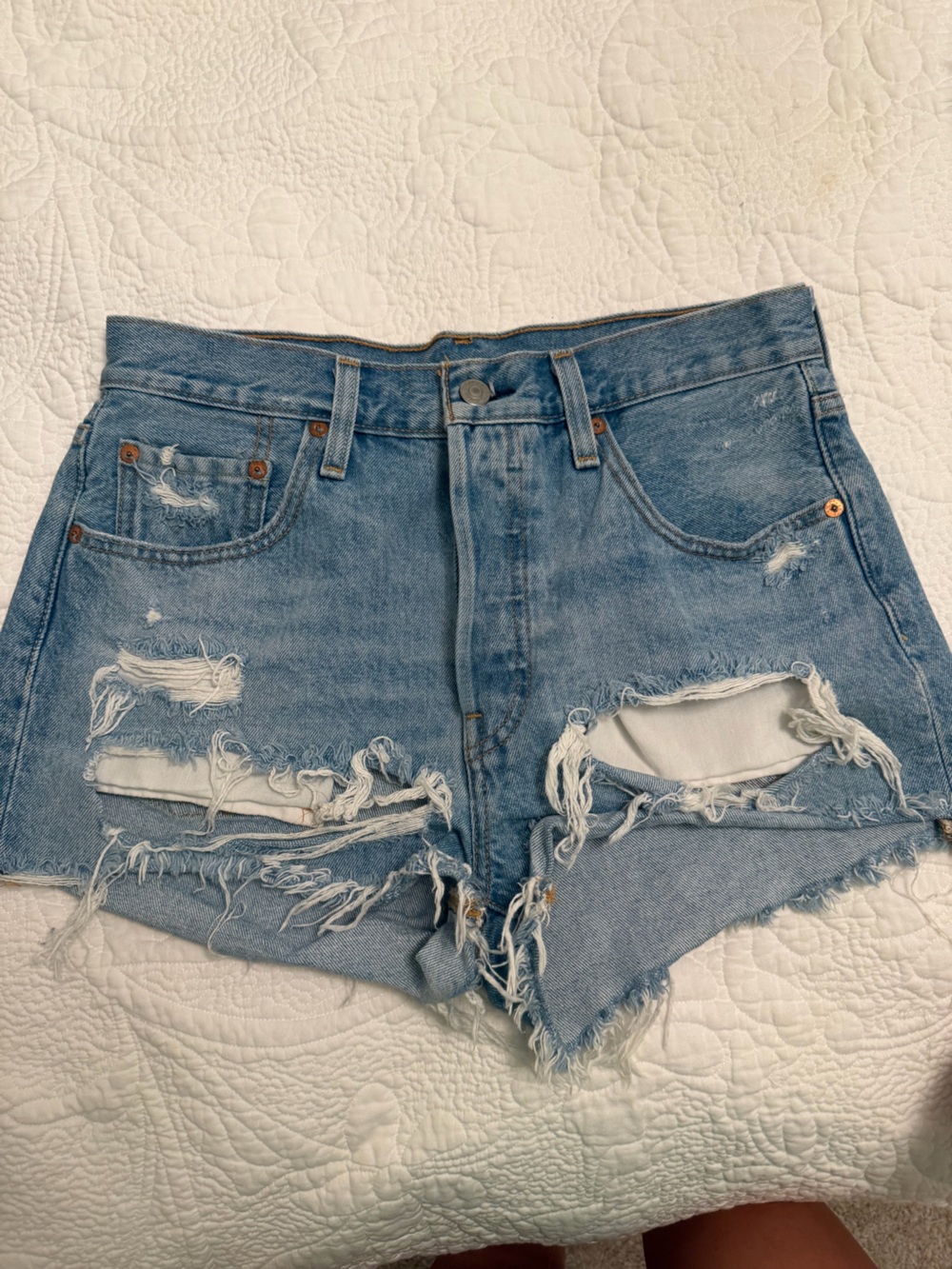 Levi's Distressed Blue Denim Jean Shorts - Picture 3 of 3